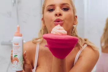 Skinny Tan: shop the Peach Whipped Self-Tanner